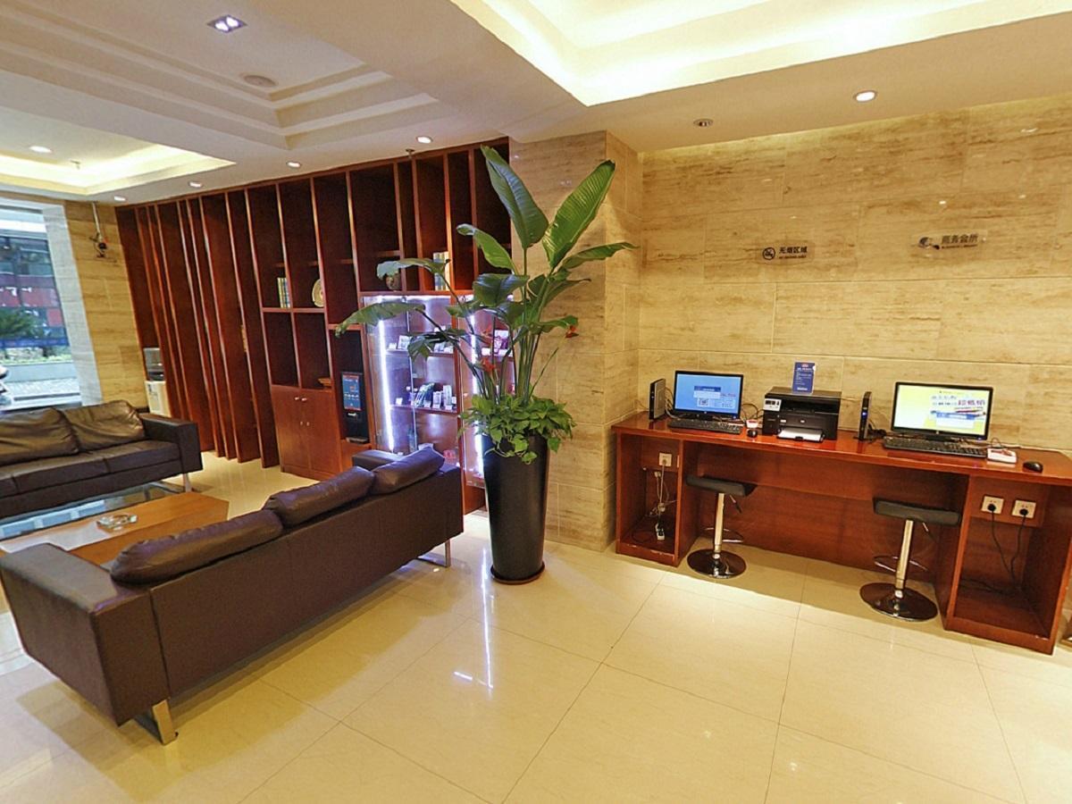 Ji Hotel Shanghai Esterno foto